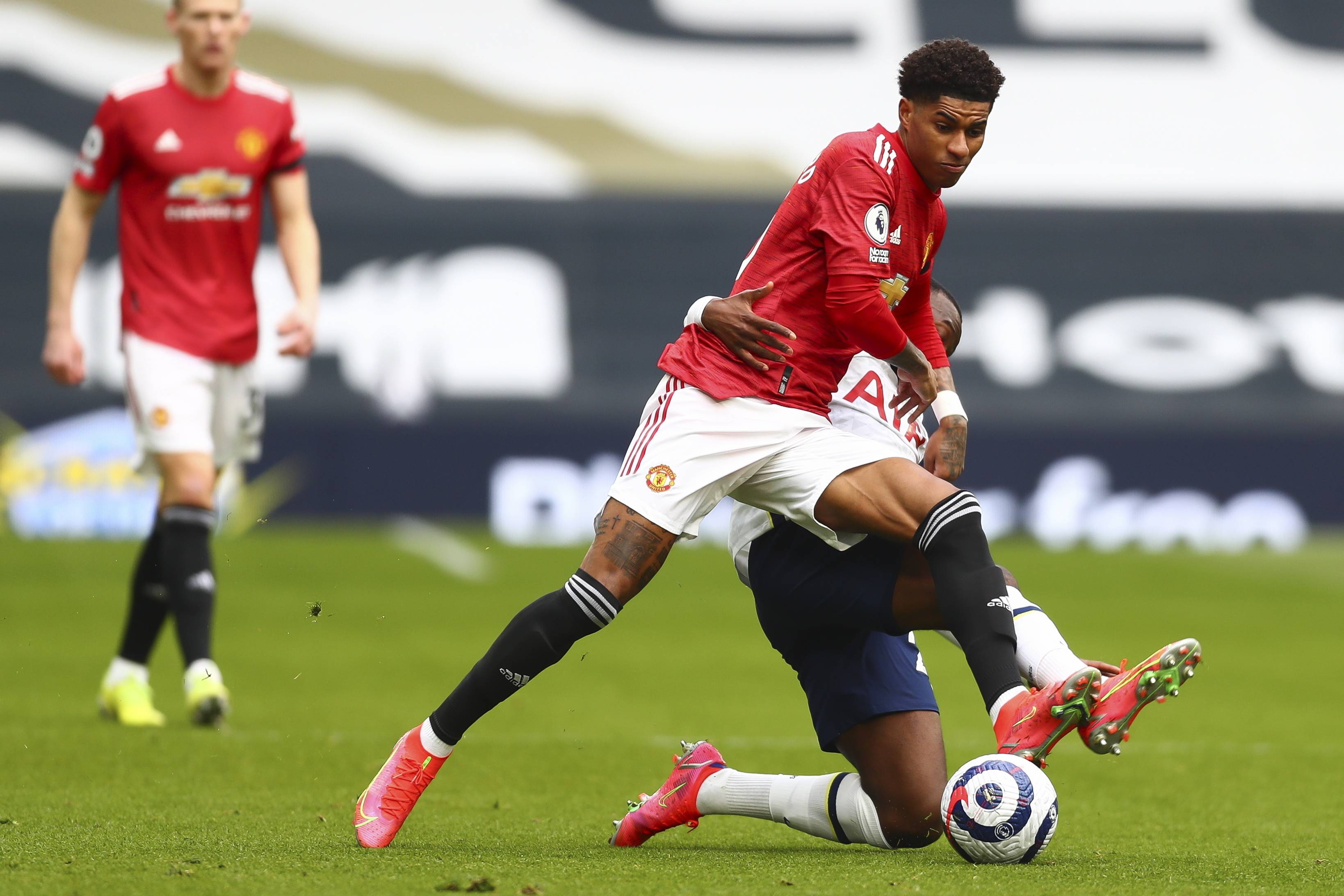 色的速度 色的速度