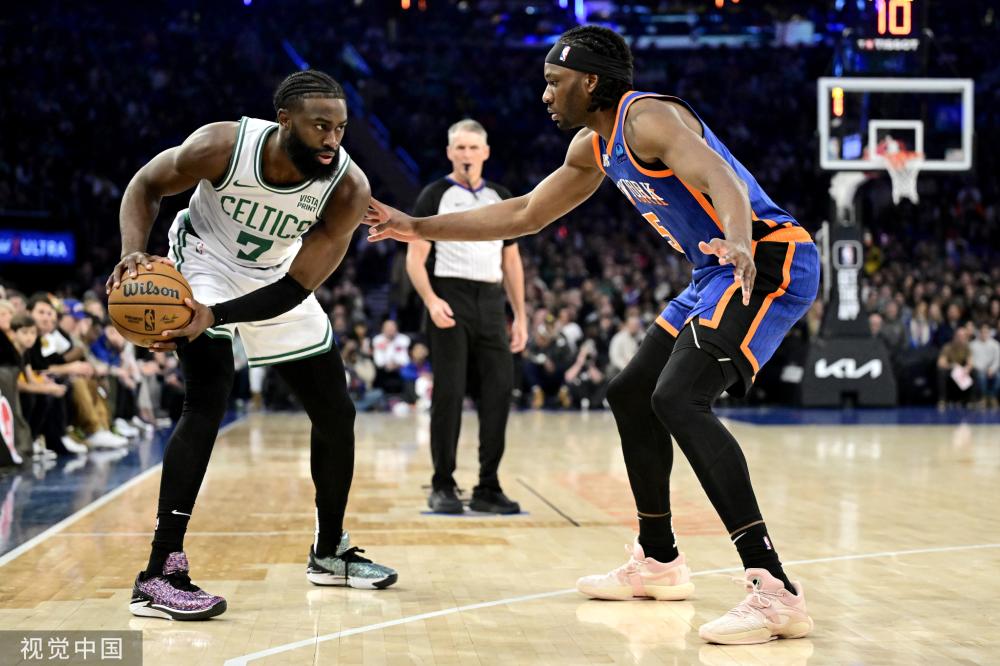 显然具有重 显然具有重